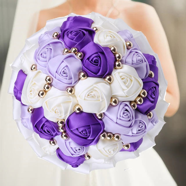 Champage Wedding Bouquet Bridesmaid Bridesmaid Holding Flowers