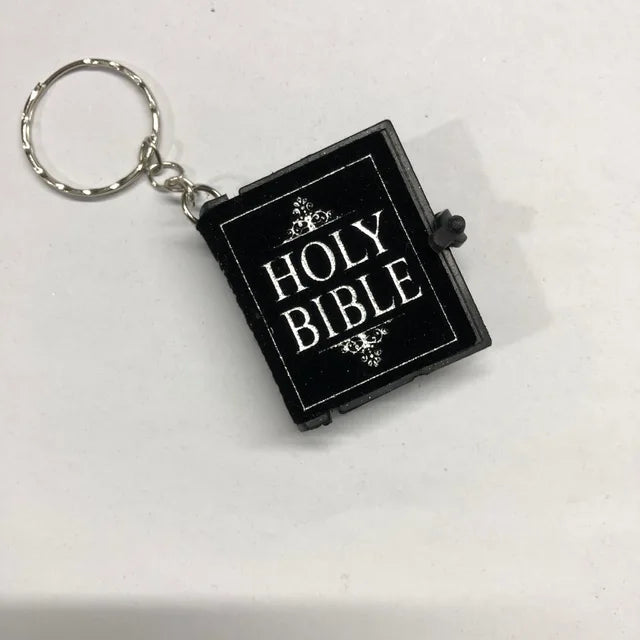 Mini English HOLY BIBLE Keychains Christian Jesus Cross Muslim Keyrings Women Bag Charm Prayer God Bless Key Holder Accessories