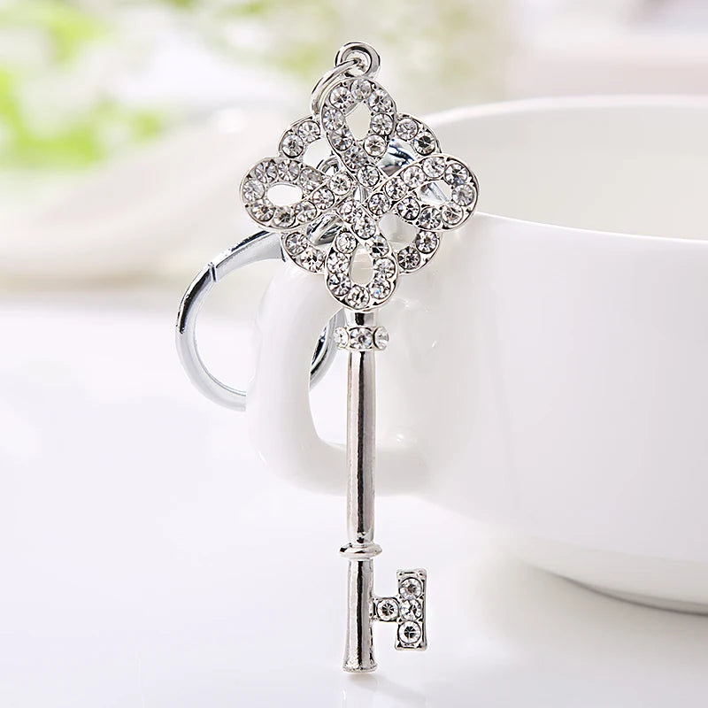 XDPQQ Fashion Keychain Classic Chinese Knot Inlaid Rhinestone Pendant Women's Wallet Clothing Accessories